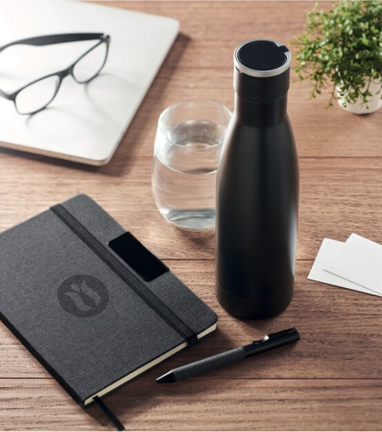  Welcome kit aziendale: idee e consigli per il benvenuto ai nuovi assunti