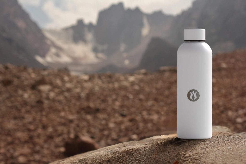 lavare-borraccia-termica-acciaio-inox-1024x683 Come lavare la borraccia: la guida definitiva per acciaio, alluminio e plastica