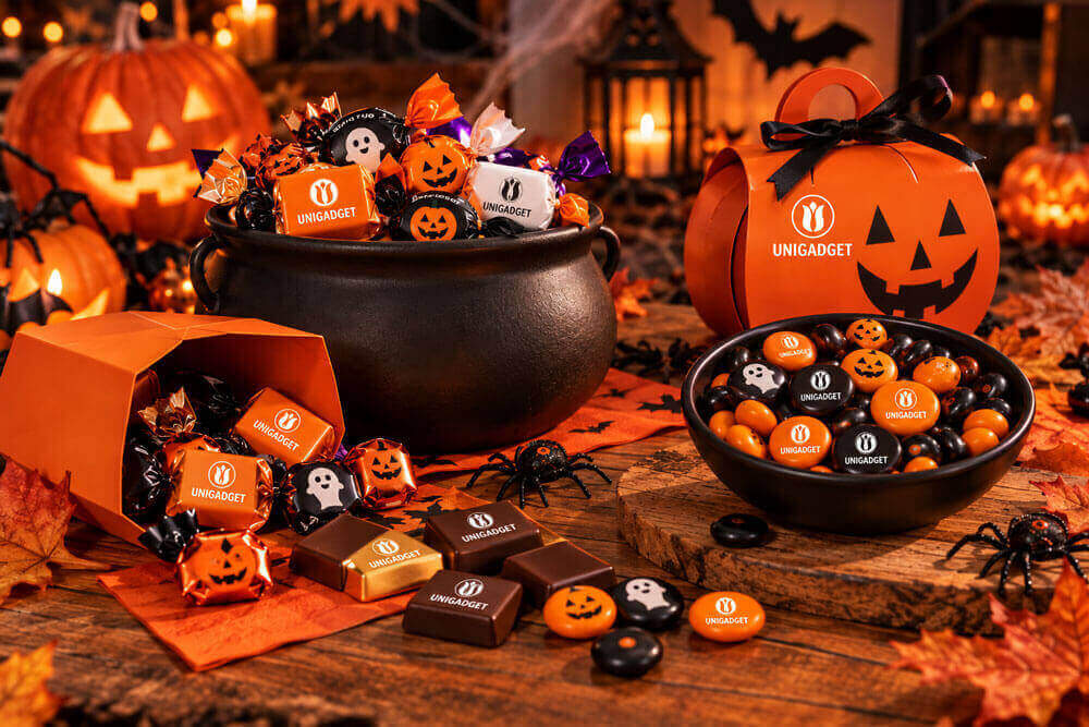 dolci-caramelle-cioccolato-halloween-personalizzati Come usare i gadget Halloween per rafforzare il coinvolgimento di collaboratori e clienti